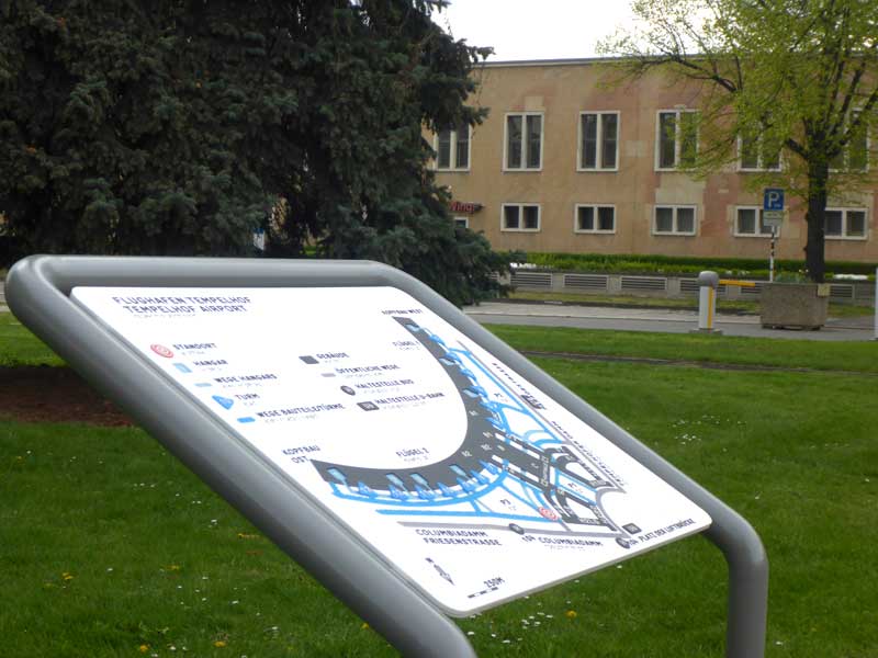 Unterfahrbare Pultpläne