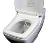 Das wandhängende Dusch-WC ist mit vielen Funktionen ausgestattet. Zwei Duscharme stehen für die Reinigung des Intimbereichs zur Verfügung. Foto: SaniJet Dusch - WC