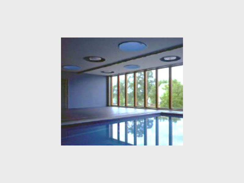 Schwimmhalle